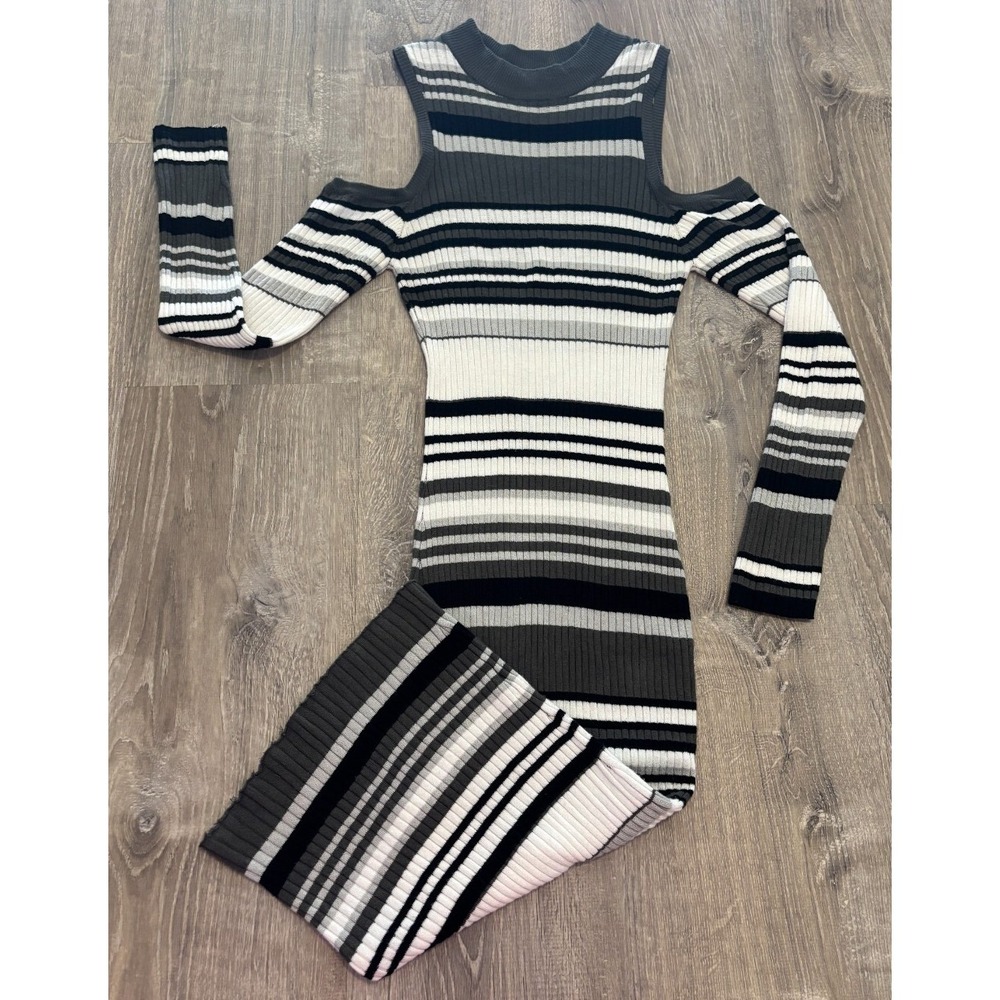 No Comment NY LA Striped Cold Shoulder Ribbed Knit Midi Dress Black Grey White M
